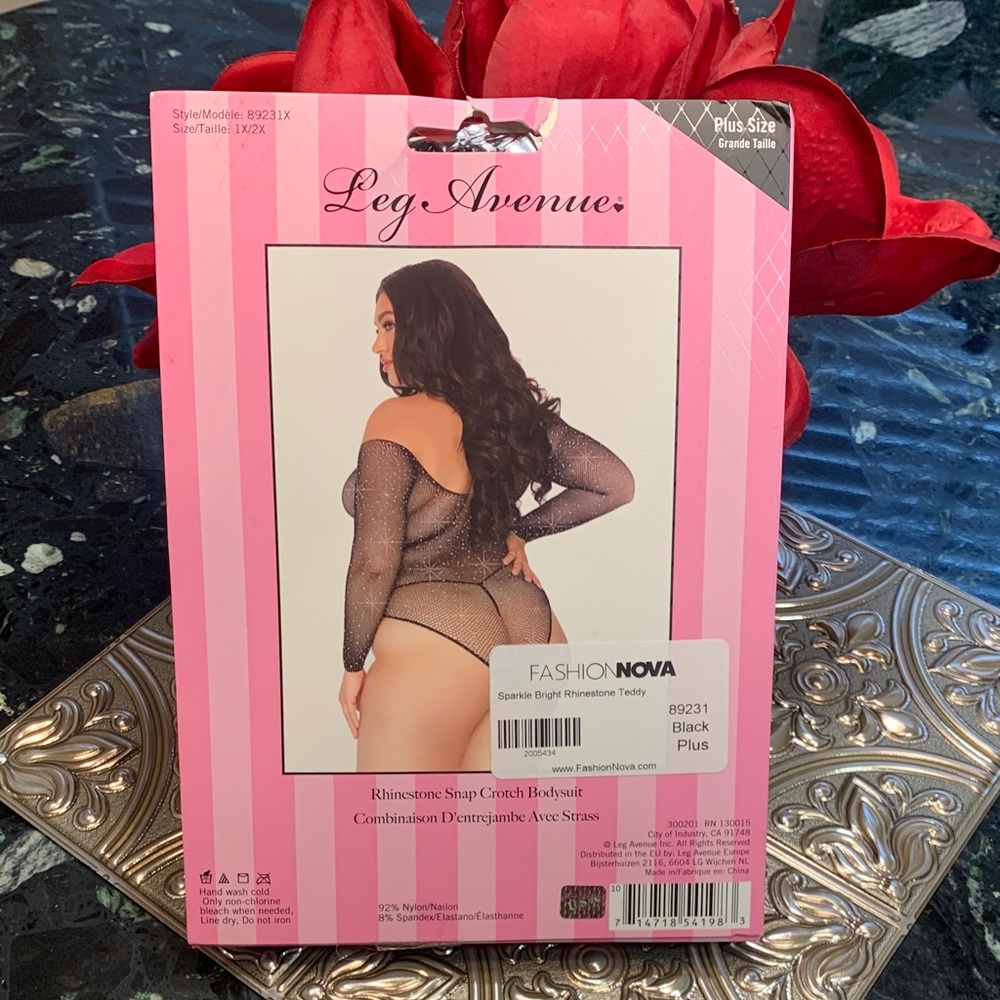 🌹Leg Avenue • NWT Plus Size Shine Black Rhinestone Long Sleeve Mesh Bodysuit
